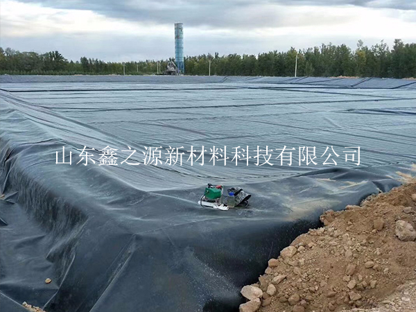 水產(chǎn)養(yǎng)殖池塘鋪設(shè)養(yǎng)殖防滲膜須注意哪些？