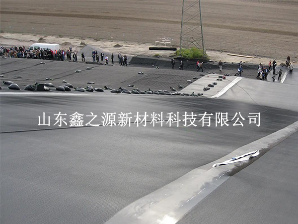 沼氣池黑膜鋪出褶皺？5 大原因找準(zhǔn)了才能對(duì)癥下藥