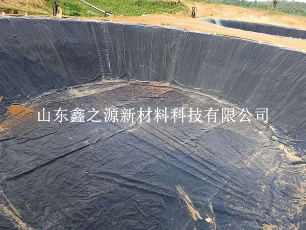 提升沼氣池防滲膜施工速度：科學(xué)施策，高效筑牢防滲防線