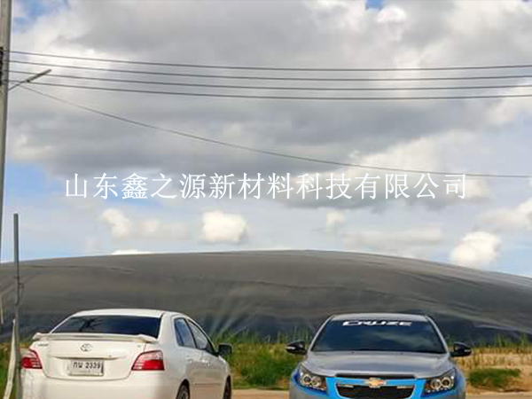 沼氣池黑膜需要進(jìn)行怎樣的養(yǎng)護(hù)工作？