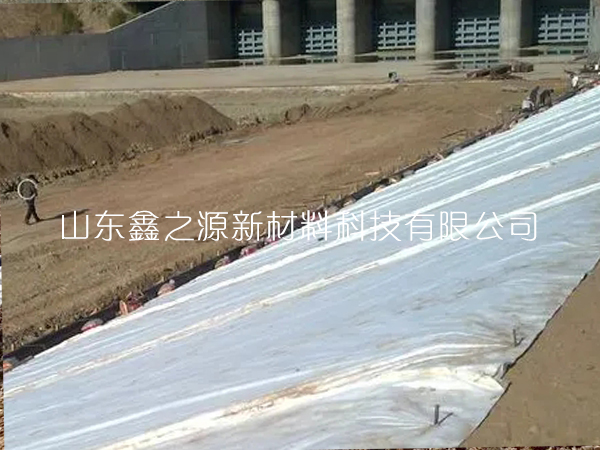 魚蝦養(yǎng)殖防滲膜在進(jìn)行存儲時須注意哪些事項(xiàng)？